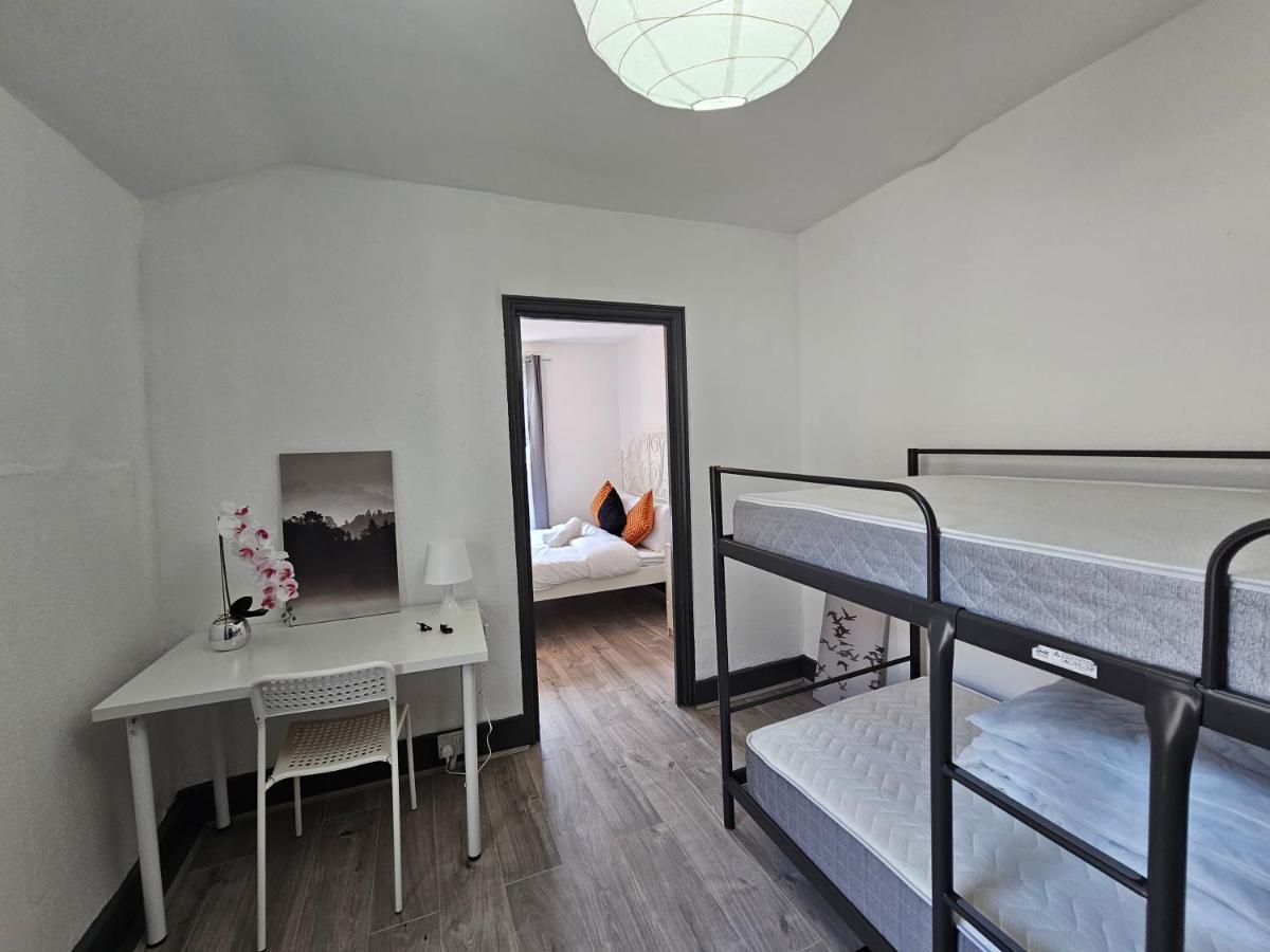 Family Room Near Queen Mary College Londres Exterior foto