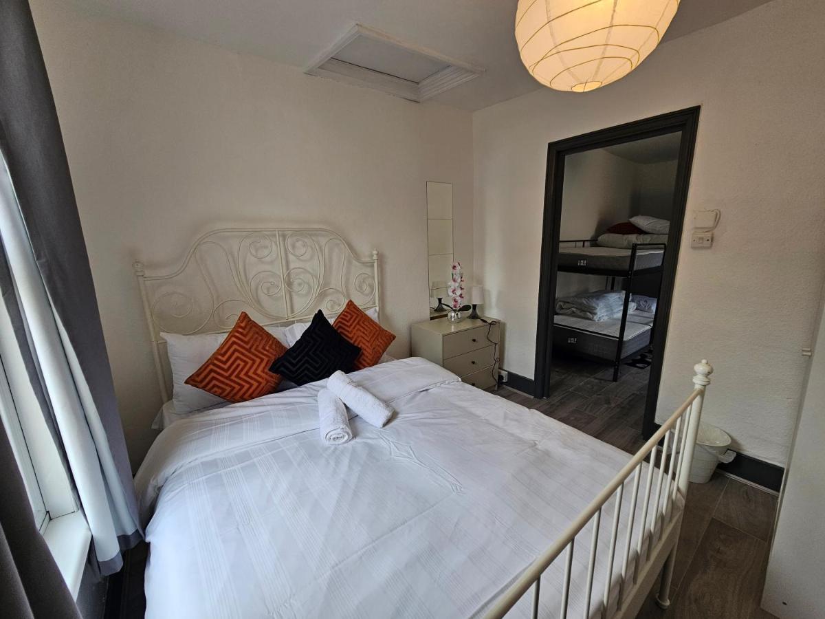 Family Room Near Queen Mary College Londres Exterior foto