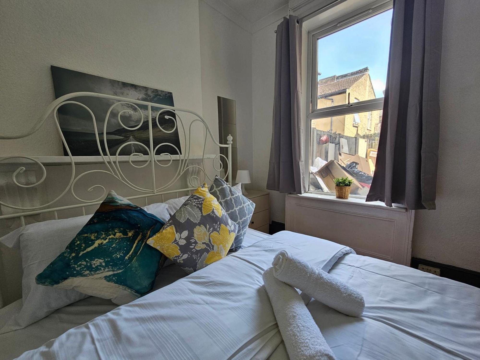 Family Room Near Queen Mary College Londres Exterior foto